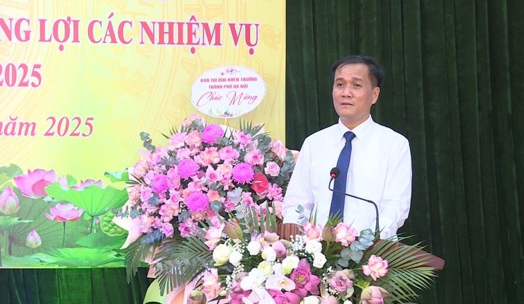 UBND xã Phúc Lộc tổ chức Hội nghị phát động phong trào thi đua yêu nước, ký giao ước thi đua thực hiện thắng lợi các nhiệm vụ 6 tháng cuối năm 2025- Ảnh 1.