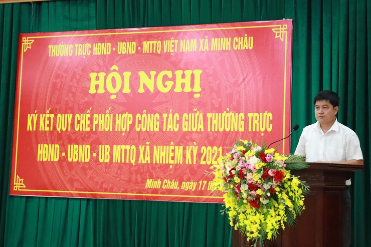 HĐND xã Minh Châu công bố Quyết định thành lập Tổ đại biểu và ký kết chương trình phối hợp công tác năm 2025- Ảnh 3.