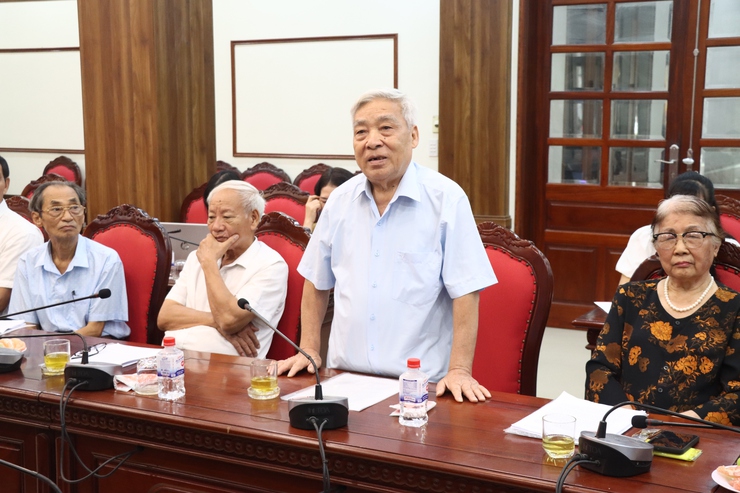 Đảng bộ xã Phú Xuyên: Hội thảo lấy ý kiến đóng góp vào dự kiến Chủ đề, Phương châm Đại hội và dự thảo Báo cáo chính trị trình Đại hội đại biểu Đảng bộ xã lần thứ nhất, nhiệm kỳ 2025 - 2030- Ảnh 7.