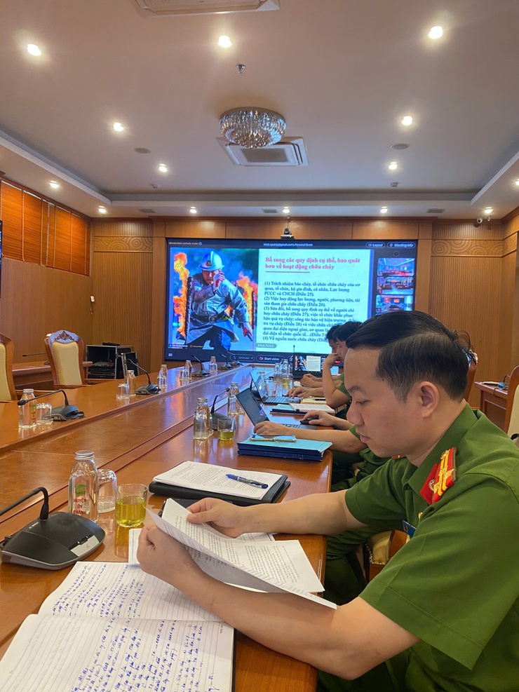 Xã Thanh Trì tham dự hội nghị tập huấn Luật Phòng cháy, chữa cháy và cứu nạn, cứu hộ- Ảnh 2.