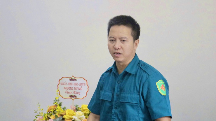 Phường Tây Mỗ công bố và trao quyết định thành lập Chi bộ Quân sự phường Tây Mỗ- Ảnh 4.