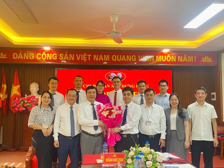 ĐẠI HỘI CHI BỘ BAN XÂY DỰNG ĐẢNG XÃ VĨNH THANH 
LẦN THỨ I, NHIỆM KỲ 2025-2030
- Ảnh 8.