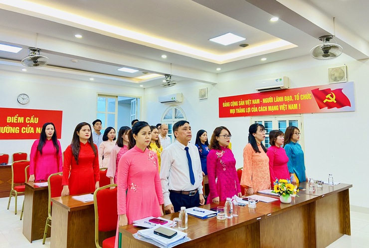 ĐẠI HỘI CHI BỘ PHÒNG VĂN HÓA XÃ HỘI PHƯỜNG CỬA NAM: KHỞI ĐẦU MỘT CHẶNG ĐƯỜNG MỚI ĐẦY THẮNG LỢI- Ảnh 4.