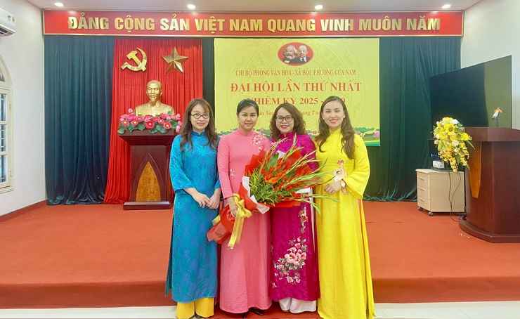 ĐẠI HỘI CHI BỘ PHÒNG VĂN HÓA XÃ HỘI PHƯỜNG CỬA NAM: KHỞI ĐẦU MỘT CHẶNG ĐƯỜNG MỚI ĐẦY THẮNG LỢI- Ảnh 1.