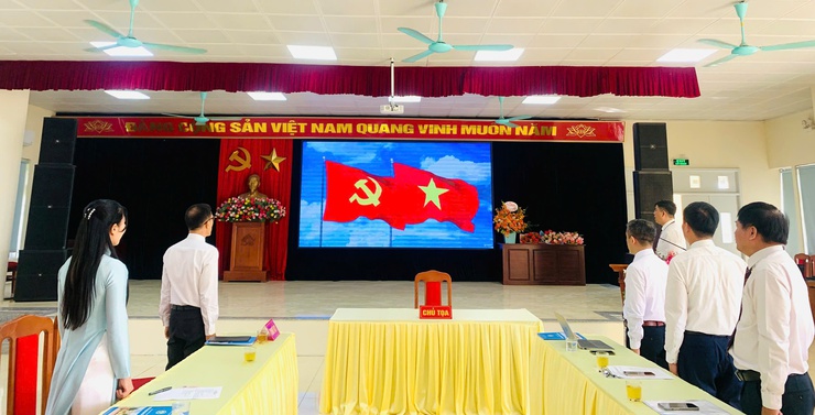 Chi bộ cơ quan HĐND xã Nam Phù phát huy tốt vai trò của cơ quan dân cử, thực sự đại diện cho ý chí và nguyện vọng của Nhân dân.- Ảnh 1.