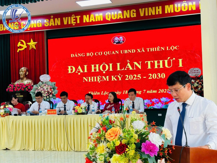 Đảng bộ Cơ quan UBND xã Thiên Lộc tổ chức thành công Đại hội lần thứ I, nhiệm kỳ 2025 - 2030- Ảnh 8.