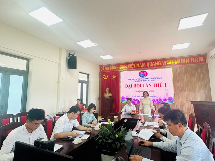 Đại hội các Chi bộ cơ quan Đảng tiến tới Đại hội Đảng bộ xã Tiến Thắng nhiệm kỳ 2025 - 2030 thành công tốt đẹp- Ảnh 3.