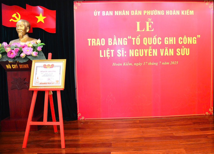 Lễ công bố Quyết định và trao Bằng “TỔ QUỐC GHI CÔNG” đối với Liệt sĩ Nguyễn Văn Sửu - Ảnh 2.