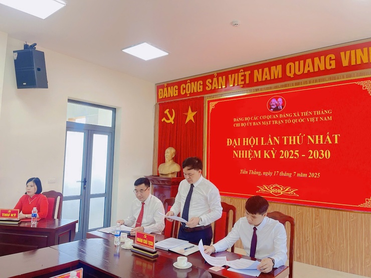Đại hội các Chi bộ cơ quan Đảng tiến tới Đại hội Đảng bộ xã Tiến Thắng nhiệm kỳ 2025 - 2030 thành công tốt đẹp- Ảnh 5.