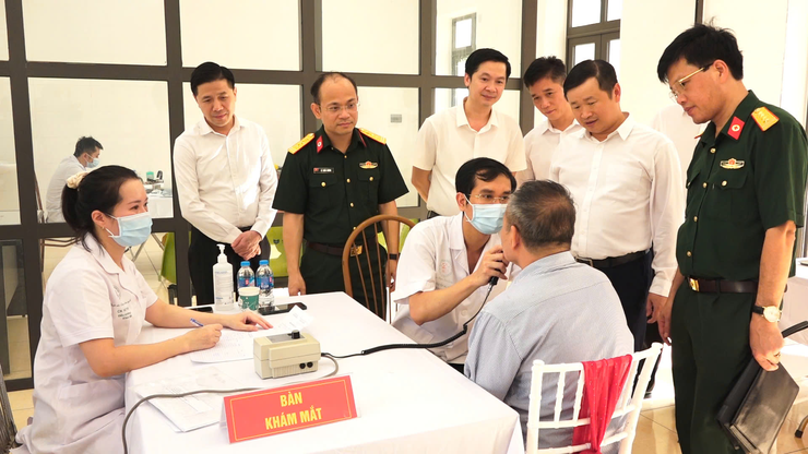 Xã Dân Hòa: 304 thương bệnh binh, đối tượng chính sách được khám bệnh, tư vấn sức khỏe và cấp phát thuốc miễn phí- Ảnh 12.