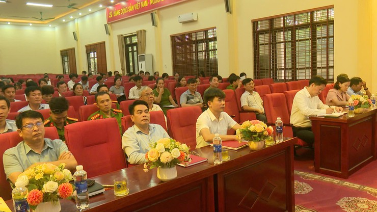 Đảng uỷ xã Dương Hoà công bố Quyết định thành lập, nâng cấp các tổ chức cơ sở Đảng và triển khai một số nhiệm vụ trọng tâm- Ảnh 1.