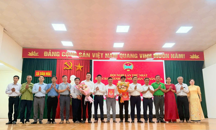 Ra mắt Ban chấp hành Hội Nông dân xã Dân Hòa, công bố nhân sự và triển khai nhiệm vụ 6 tháng cuối năm 2025- Ảnh 3.
