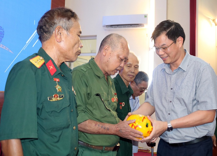 Chương trình chuyến xe tử tế- Ảnh 6.