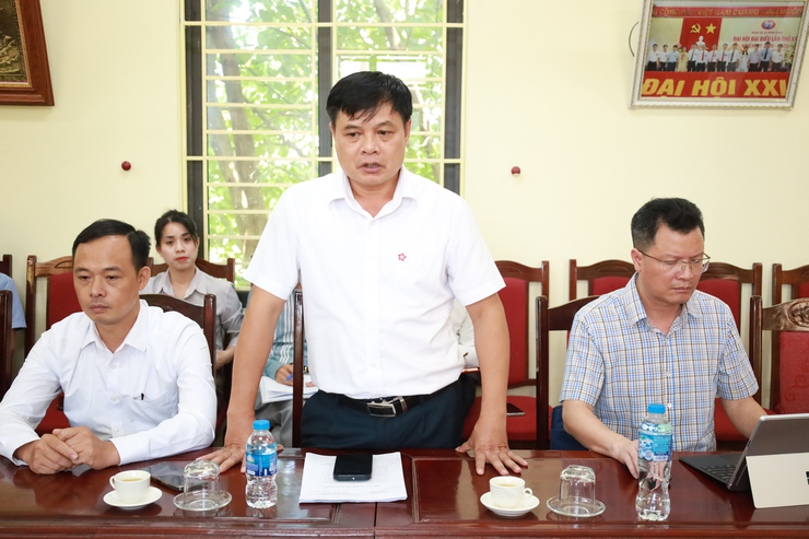 Khi “ốc đảo” Minh Châu mong đợi nhịp cầu xe buýt- Ảnh 2.
