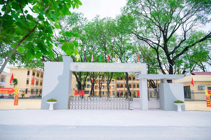 TRƯỜNG THPT LƯU HOÀNG ĐẠT TỶ LỆ 100% HỌC SINH ĐỖ TỐT NGHIỆP TRONG KỲ THI TỐT NGHIỆP NĂM 2025- Ảnh 2.
