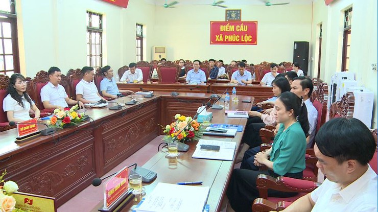 UBND xã Phúc Lộc tổ chức Hội nghị trao Quyết định điều động, bổ nhiệm cán bộ- Ảnh 2.