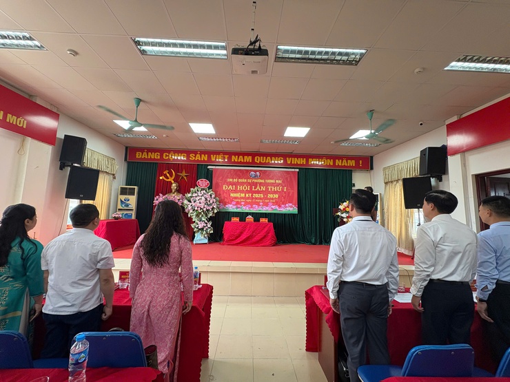 Ban CHQS phường Tương Mai TP Hà Nội. Chi bộ Quân sự phường  Tương Mai tổ chức Đại hội Chi bộ lần thứ I, nhiệm kỳ 2025–2030
- Ảnh 4.