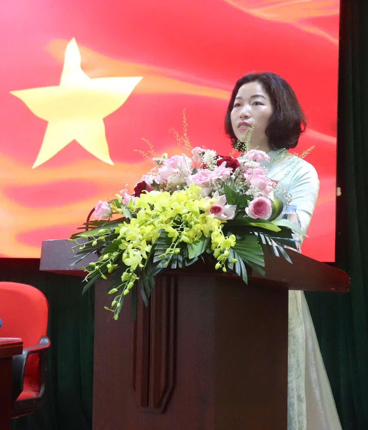 Chi bộ cơ quan MTTQ xã Phượng Dực tổ chức Đại hội lần thứ nhất
nhiệm kỳ 2025-2030
- Ảnh 1.