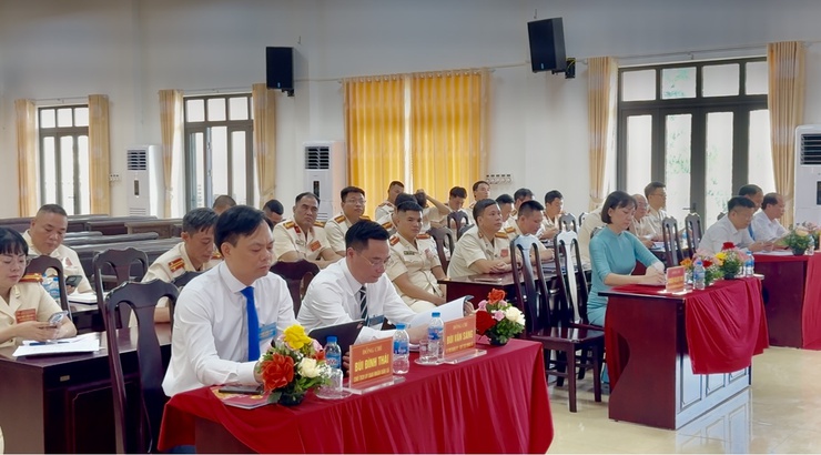 Đại hội Đảng bộ Công an xã Tam Hưng: Dấu mốc xây dựng lực lượng vững mạnh toàn diện trong giai đoạn mới- Ảnh 5.