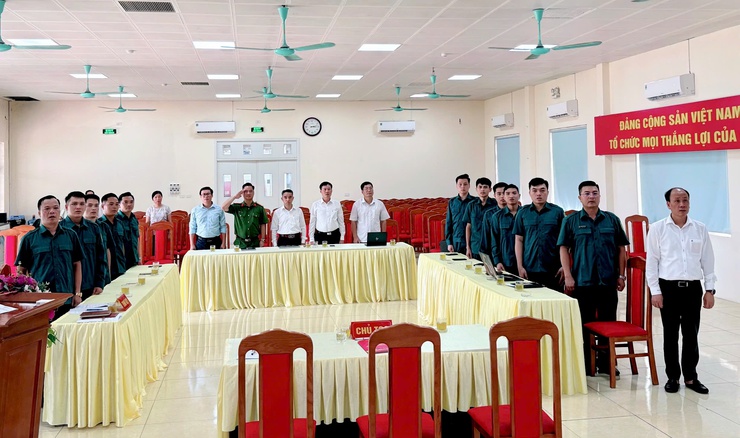 Xây dựng Chi bộ Quân sự xã Nam Phù vững mạnh toàn diện, thực sự là hạt nhân chính trị trong thực hiện nhiệm vụ quốc phòng, quân sự địa phương- Ảnh 2.