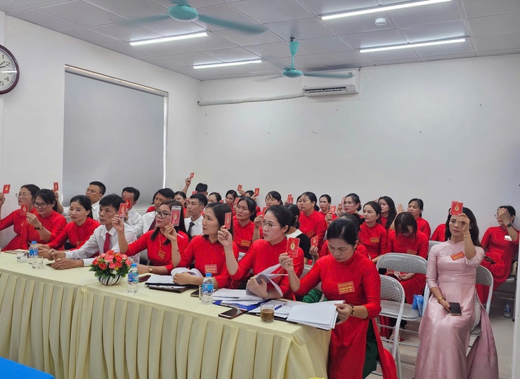 Đại hội Đảng bộ Trạm y tế xã Tiến Thắng lần thứ I, nhiệm kỳ 2025–2030- Ảnh 3.