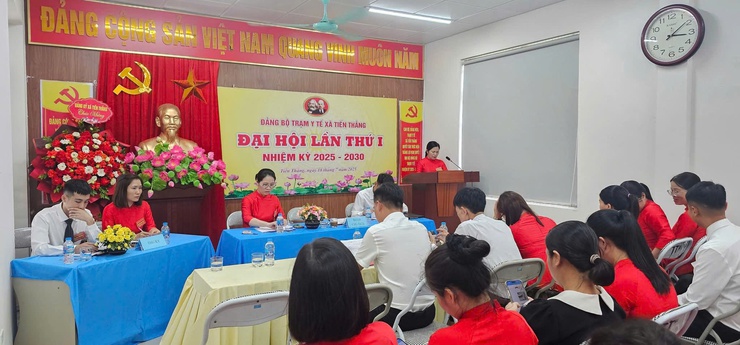 Đại hội Đảng bộ Trạm y tế xã Tiến Thắng lần thứ I, nhiệm kỳ 2025–2030- Ảnh 2.