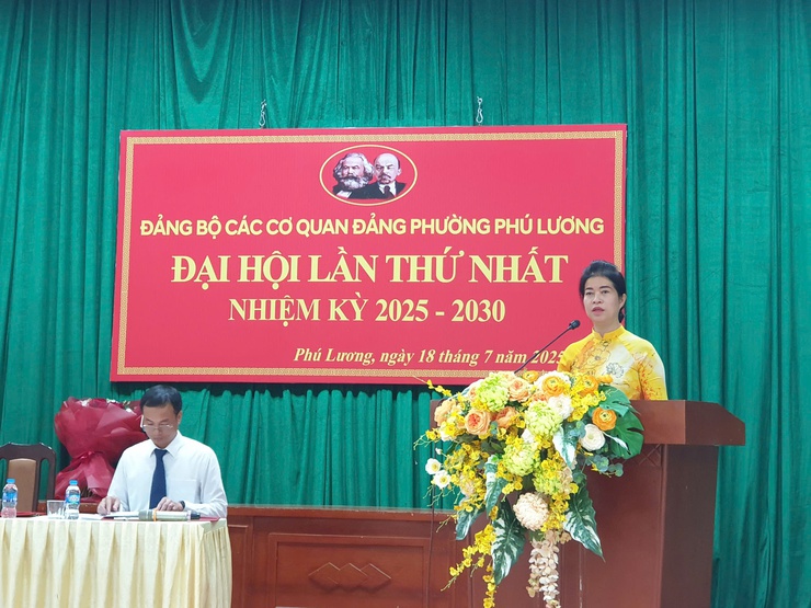 Đảng bộ các Cơ quan Đảng phường Phú Lương tổ chức thành công Đại hội lần thứ I, nhiệm kỳ 2025 - 2030- Ảnh 1.