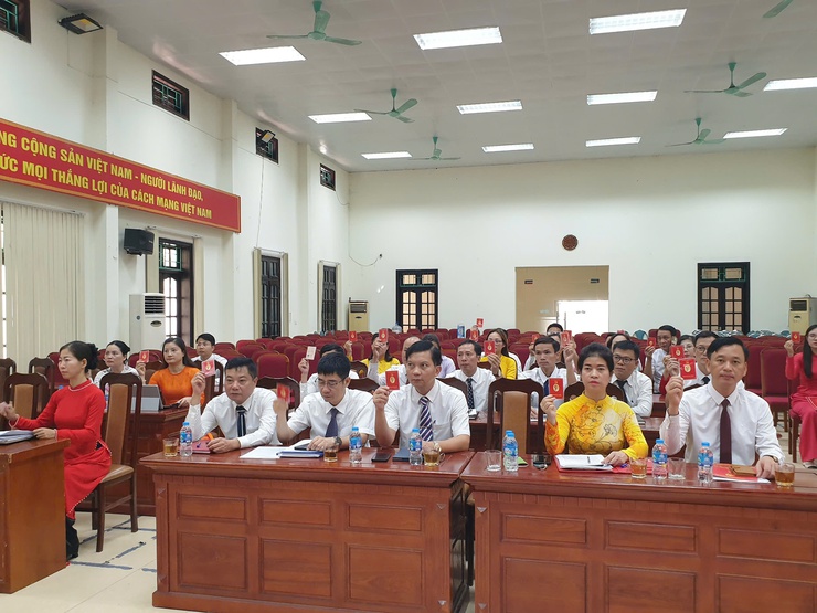 Đảng bộ các Cơ quan Đảng phường Phú Lương tổ chức thành công Đại hội lần thứ I, nhiệm kỳ 2025 - 2030- Ảnh 2.