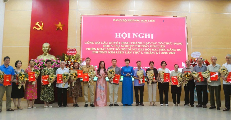 PHƯỜNG KIM LIÊN: CÔNG BỐ QUYẾT ĐỊNH THÀNH LẬP CÁC TỔ CHỨC ĐẢNG TRỰC THUỘC; ĐƠN VỊ SỰ NGHIỆP- Ảnh 5.