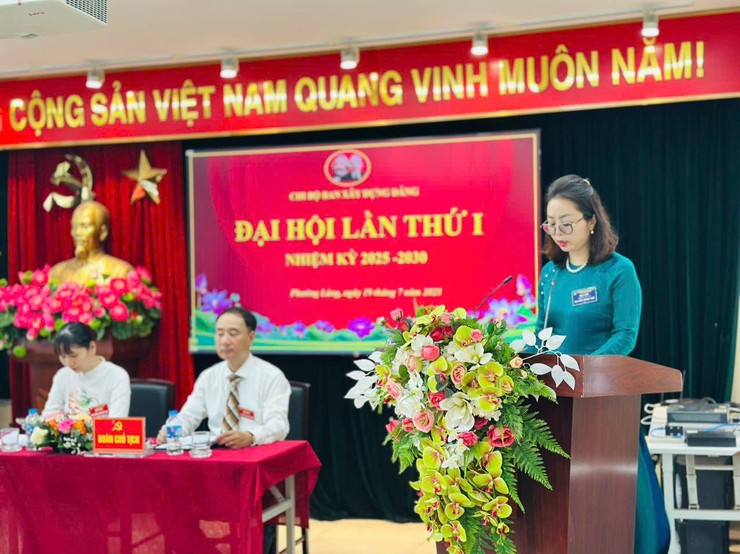 ĐẠI HỘI CHI BỘ BAN XÂY DỰNG ĐẢNG PHƯỜNG LÁNG LẦN THỨ I, NHIỆM KỲ 2025–2030- Ảnh 6.