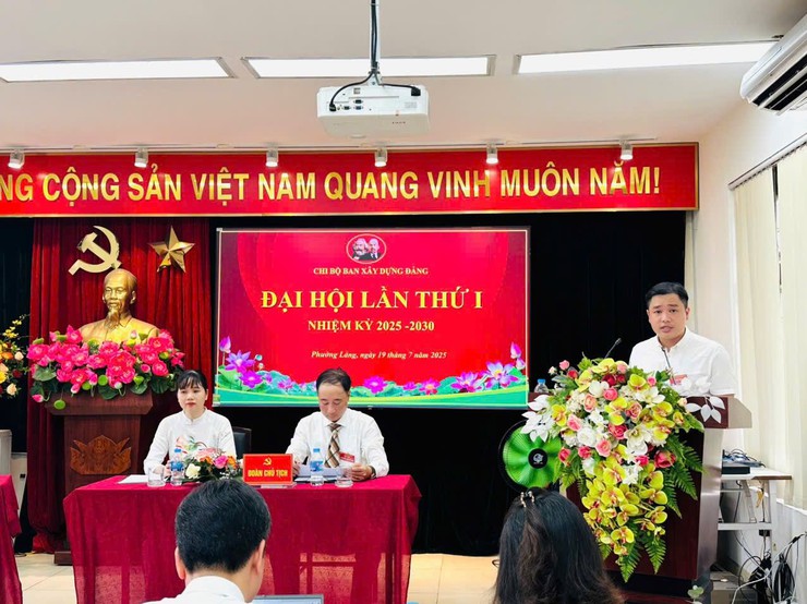 ĐẠI HỘI CHI BỘ BAN XÂY DỰNG ĐẢNG PHƯỜNG LÁNG LẦN THỨ I, NHIỆM KỲ 2025–2030- Ảnh 5.