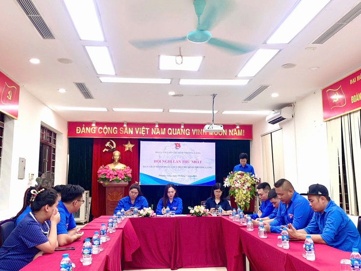 HỘI NGHỊ BAN CHẤP HÀNH ĐOÀN TNCS HỒ CHÍ MINH PHƯỜNG LÁNG LẦN THỨ NHẤT, NHIỆM KỲ 2025 - 2030- Ảnh 2.
