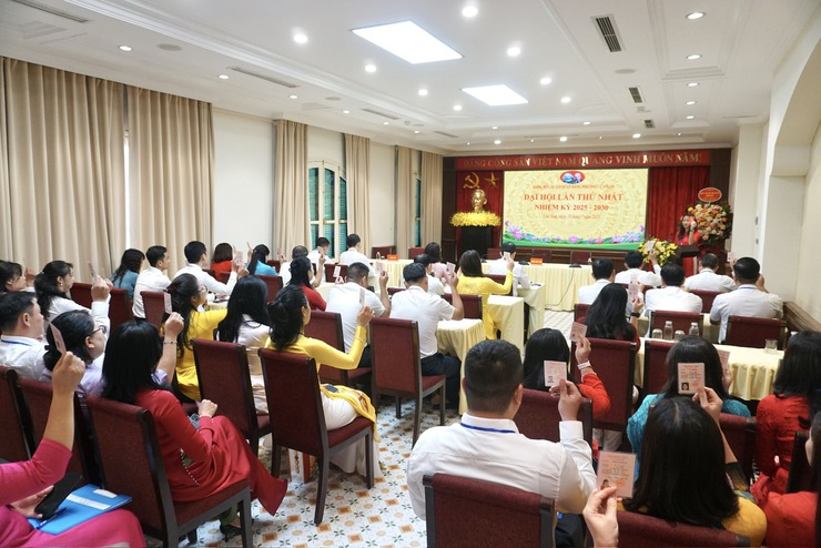 ĐẠI HỘI LẦN THỨ I ĐẢNG BỘ CÁC CƠ QUAN ĐẢNG PHƯỜNG CỬA NAM, NHIỆM KỲ 2025 – 2030: DÂN CHỦ - TRÍ TUỆ - ĐOÀN KẾT - PHÁT TRIỂN- Ảnh 11.