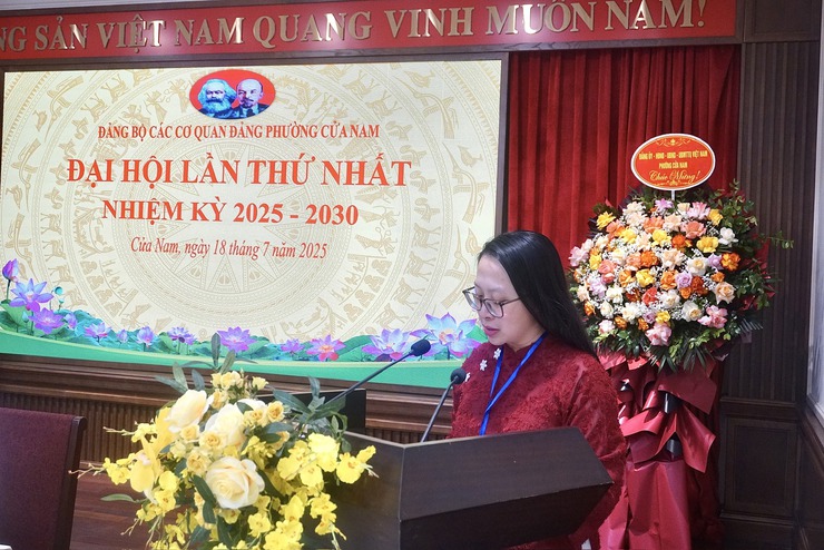 ĐẠI HỘI LẦN THỨ I ĐẢNG BỘ CÁC CƠ QUAN ĐẢNG PHƯỜNG CỬA NAM, NHIỆM KỲ 2025 – 2030: DÂN CHỦ - TRÍ TUỆ - ĐOÀN KẾT - PHÁT TRIỂN- Ảnh 3.
