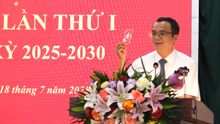 ĐẠI HỘI CHI BỘ BAN XÂY DỰNG ĐẢNG XÃ DÂN HÒA LẦN THỨ NHẤT, NHIỆM KỲ 2025–2030 THÀNH CÔNG TỐT ĐẸP- Ảnh 9.