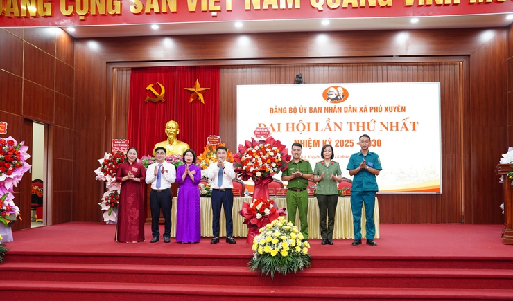 Đại hội Đảng bộ UBND xã Phú Xuyên lần thứ nhất, nhiệm kỳ 2025-2030- Ảnh 3.