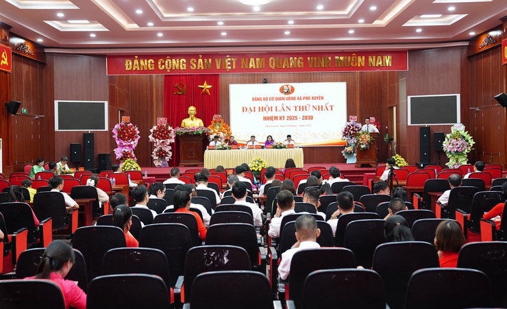 Đại hội Đảng bộ UBND xã Phú Xuyên lần thứ nhất, nhiệm kỳ 2025-2030- Ảnh 7.