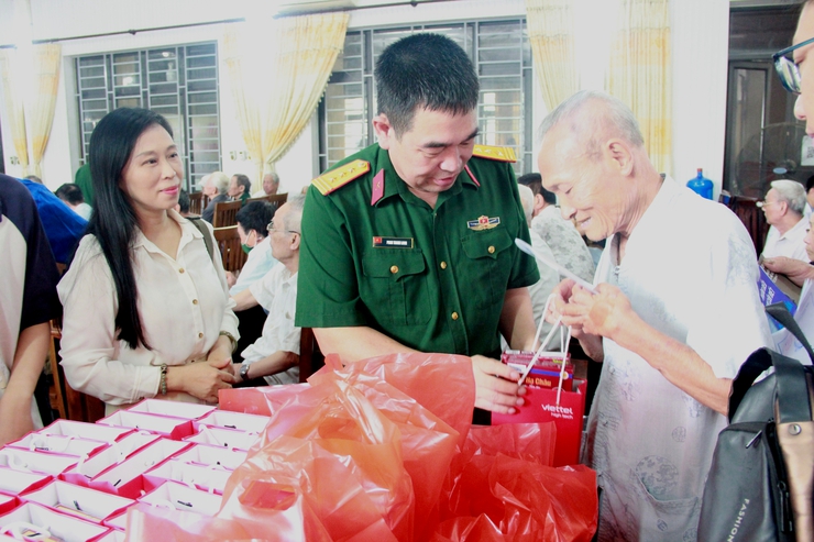 Xã Thạch Thất: tổ chức hoạt động khám, cấp phát thuốc miễn phí cho Thương, bệnh binh nhân dịp kỷ niệm 78 năm Ngày Thương binh - Liệt sĩ (27/7/1947 – 27/7/2025)- Ảnh 13.