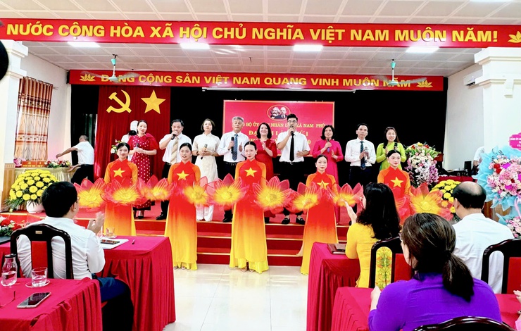Đảng bộ UBND xã Nam Phù quyết tâm đổi mới, đoàn kết vững vàng, kiến tạo tương lai- Ảnh 7.
