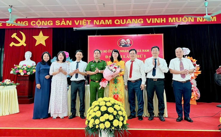 Đảng bộ UBND xã Nam Phù quyết tâm đổi mới, đoàn kết vững vàng, kiến tạo tương lai- Ảnh 8.