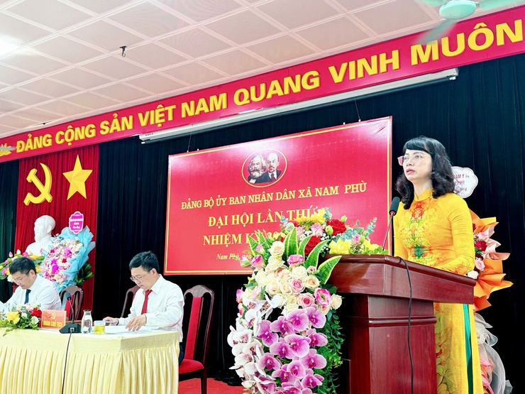 Đảng bộ UBND xã Nam Phù quyết tâm đổi mới, đoàn kết vững vàng, kiến tạo tương lai- Ảnh 4.