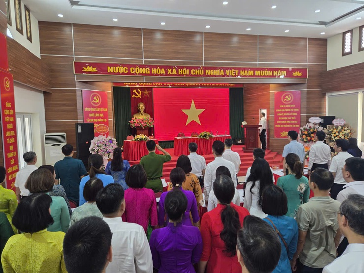 Đại hội Đảng bộ UBND Phường Phú Thượng nhiệm kỳ 2025 -2030 thành công tốt đẹp.- Ảnh 7.