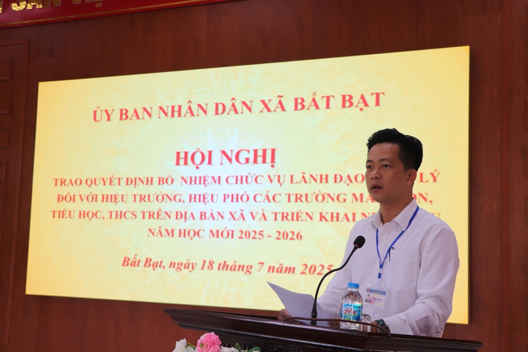 Xã Bất Bạt: đảm bảo an toàn, sẵn sàng cho năm học mới- Ảnh 1.