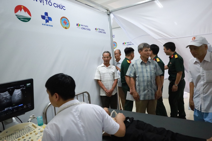 Xã Minh Châu: khai mạc Hành trình chăm sóc sức khỏe toàn dân năm 2025- Ảnh 15.