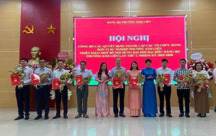 PHƯỜNG KIM LIÊN: CÔNG BỐ QUYẾT ĐỊNH THÀNH LẬP CÁC TỔ CHỨC ĐẢNG TRỰC THUỘC; ĐƠN VỊ SỰ NGHIỆP- Ảnh 3.
