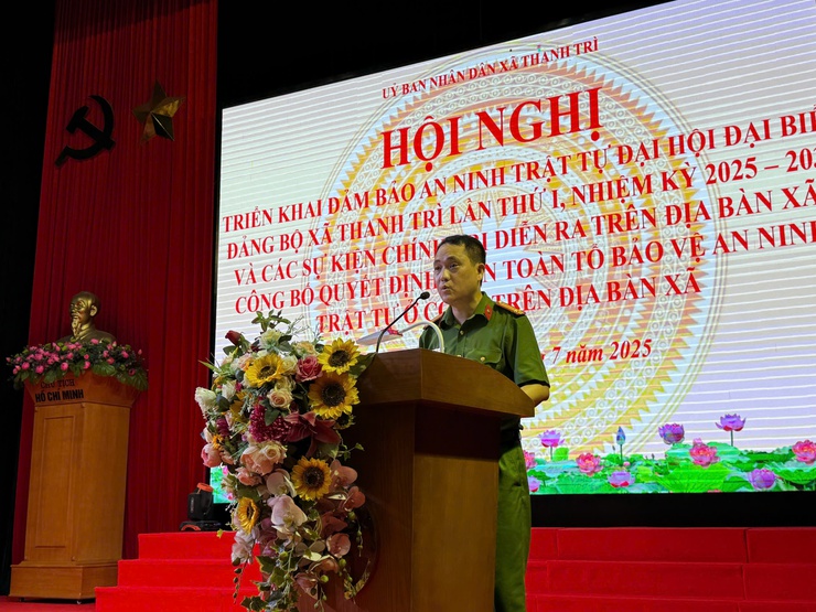 Công an xã Thanh Trì: Quyết liệt ra quân đảm bảo ANTT Đại hội Đại biểu Đảng bộ xã Thanh Trì lần thứ I, nhiệm kỳ 2025 - 2030 và các sự kiện chính trị quan trọng diễn ra trên địa bàn- Ảnh 1.