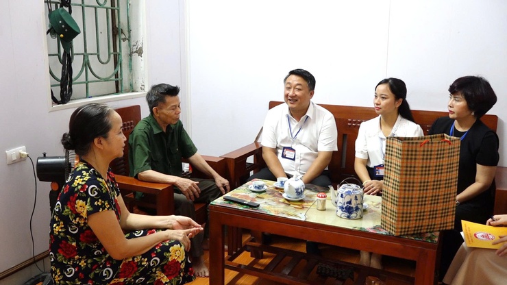 Bình Minh tổ chức thăm, tặng quà tri ân các gia đình chính sách nhân dịp 27-7- Ảnh 11.