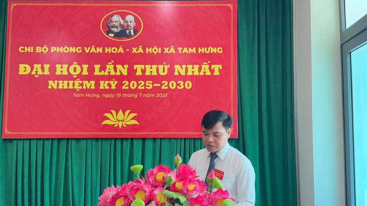 Đại hội Chi bộ Phòng Văn hóa – Xã hội xã Tam Hưng lần thứ I, nhiệm kỳ 2025–2030: Quyết tâm xây dựng tổ chức Đảng trong sạch, vững mạnh toàn diện- Ảnh 4.