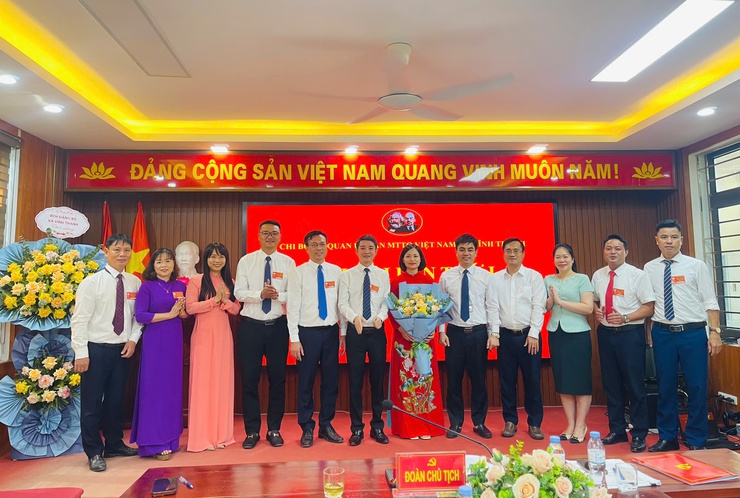 ĐẠI HỘI CHI BỘ CƠ QUAN UB MTTQ VIỆT NAM XÃ VĨNH THANH LẦN THỨ I, NHIỆM KỲ 2025-2030

- Ảnh 7.