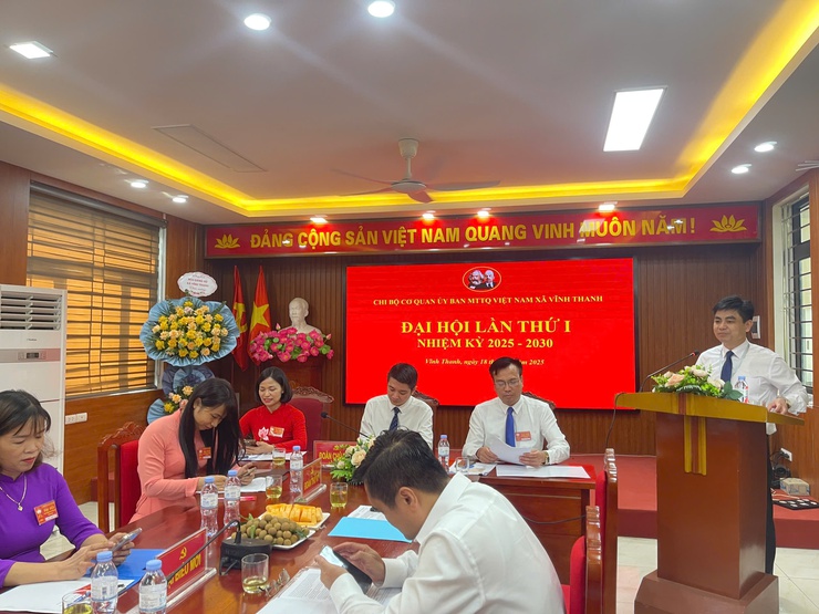 ĐẠI HỘI CHI BỘ CƠ QUAN UB MTTQ VIỆT NAM XÃ VĨNH THANH LẦN THỨ I, NHIỆM KỲ 2025-2030

- Ảnh 6.